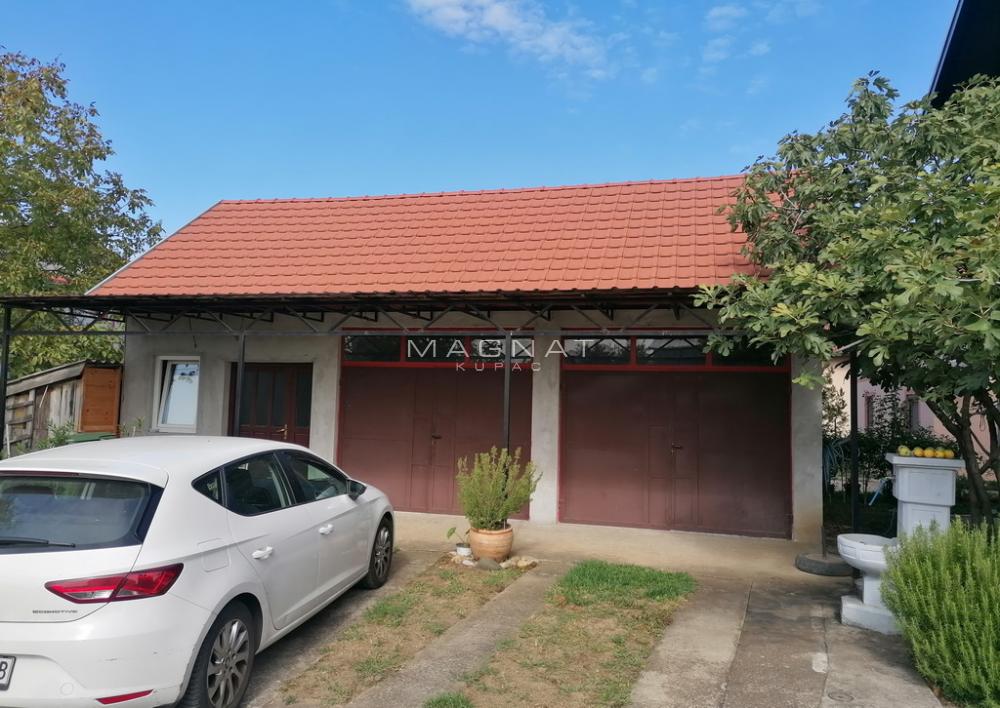 Zemun-Busije, odlična porodična kuća 350m2+6ari ID#4686