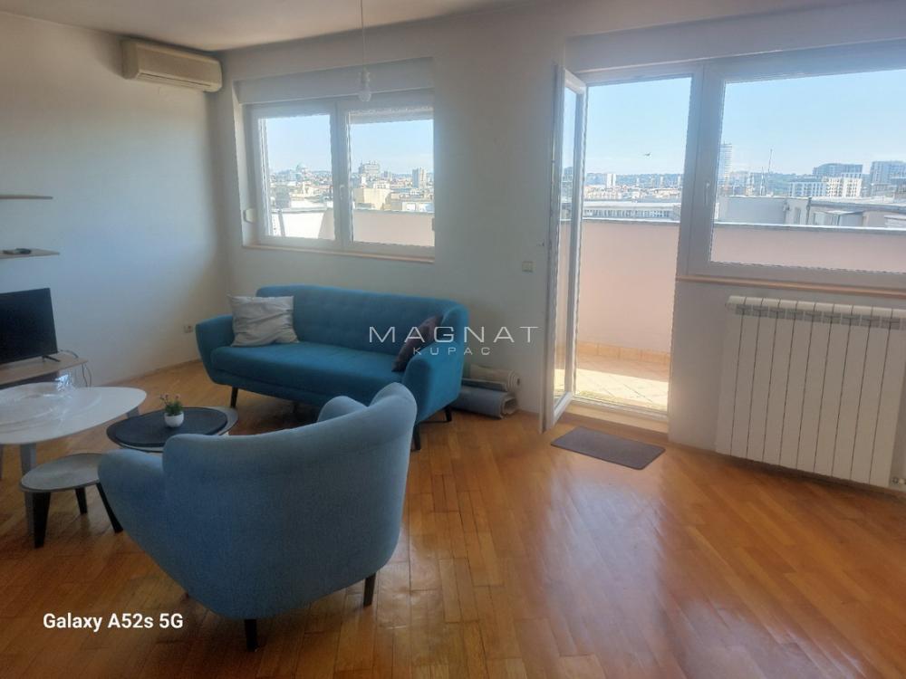 Knez Mihailova - Topličin Venac ID#4748 799 €