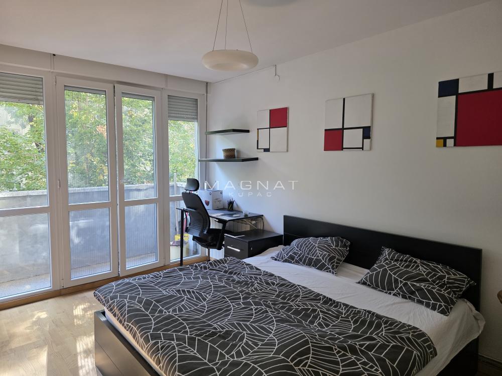 Karađorđev trg-Kej-2.0 renoviran ID#5293