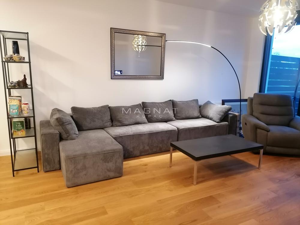 Luksuzan dvosoban stan sa baštom - Pregrevica ID#5346