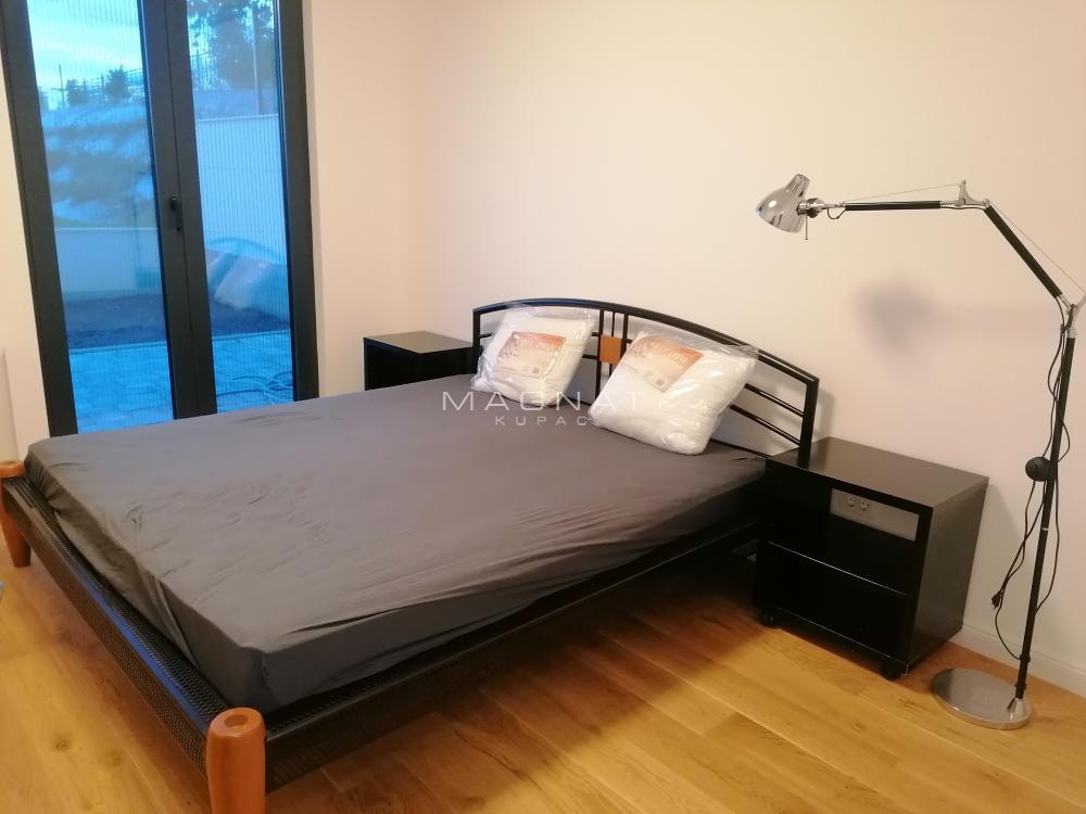 Luksuzan dvosoban stan sa baštom - Pregrevica ID#5346 Luksuzan dvosoban stan sa baštom - Pregrevica ID#5346