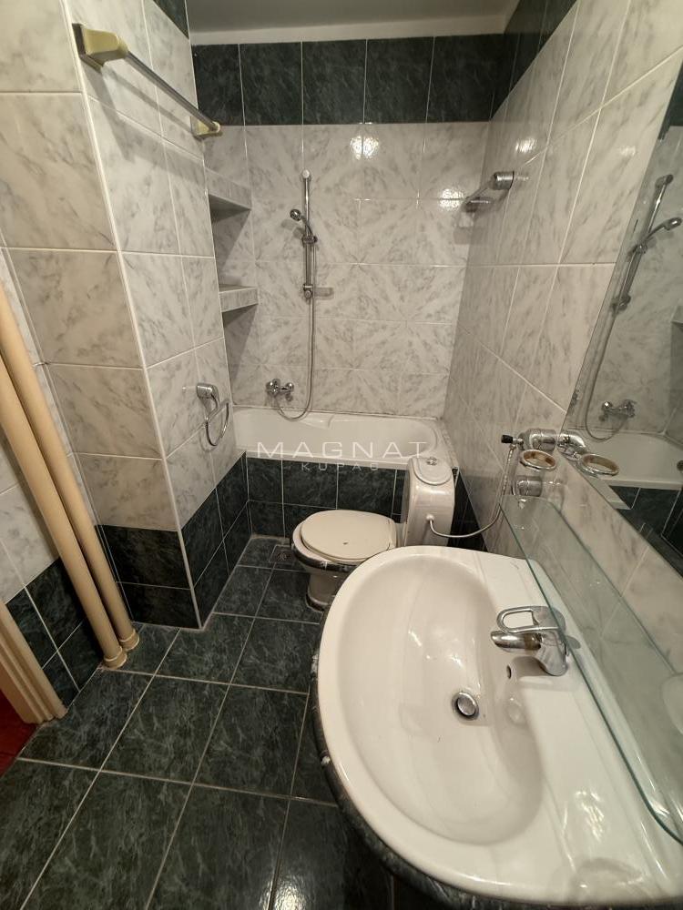 Golf -Diplomatsko naselje - Izvorska ID#5366