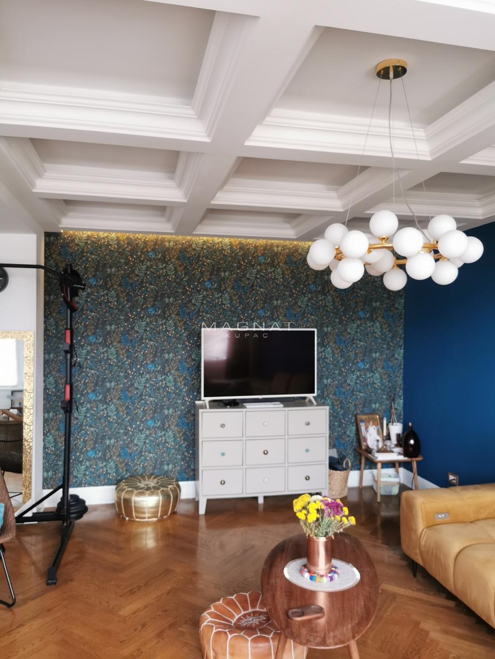 Ustanička - Lux  - Dušanovac - četvoroiposoban stan sa dva ulaza ID#5369