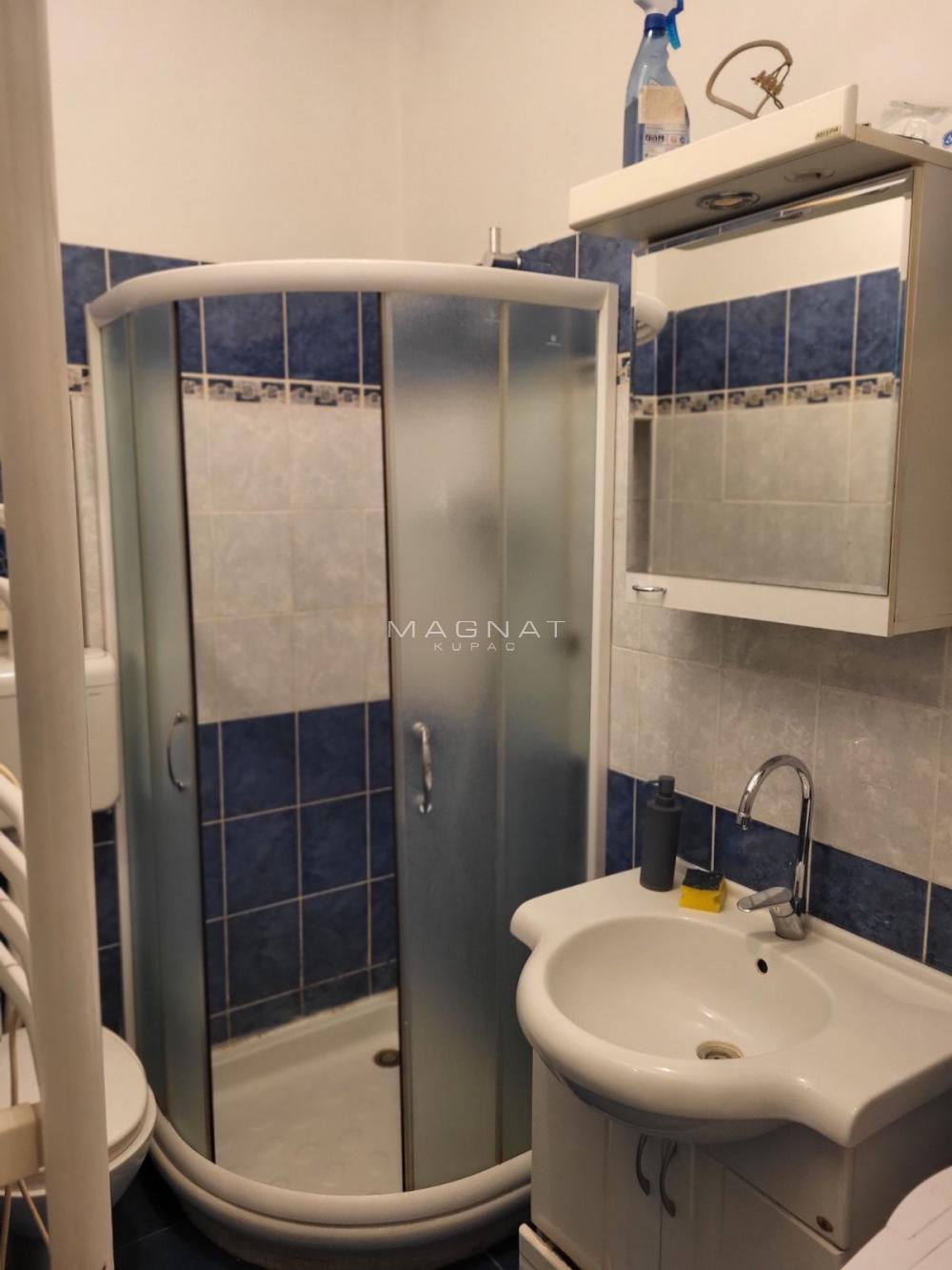 Centar - Maršala Birjuzova, sa parking mestom ID#5379