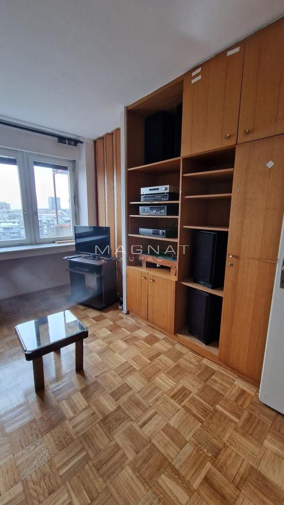 Kod Arene-top lokacija-namešten 3.0 ID#5381