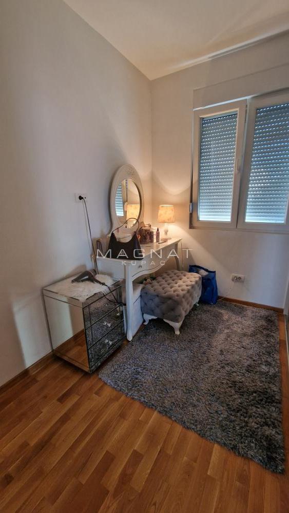 Gornji grad Izuzetan duplex sa dva parking mesta ID#5386