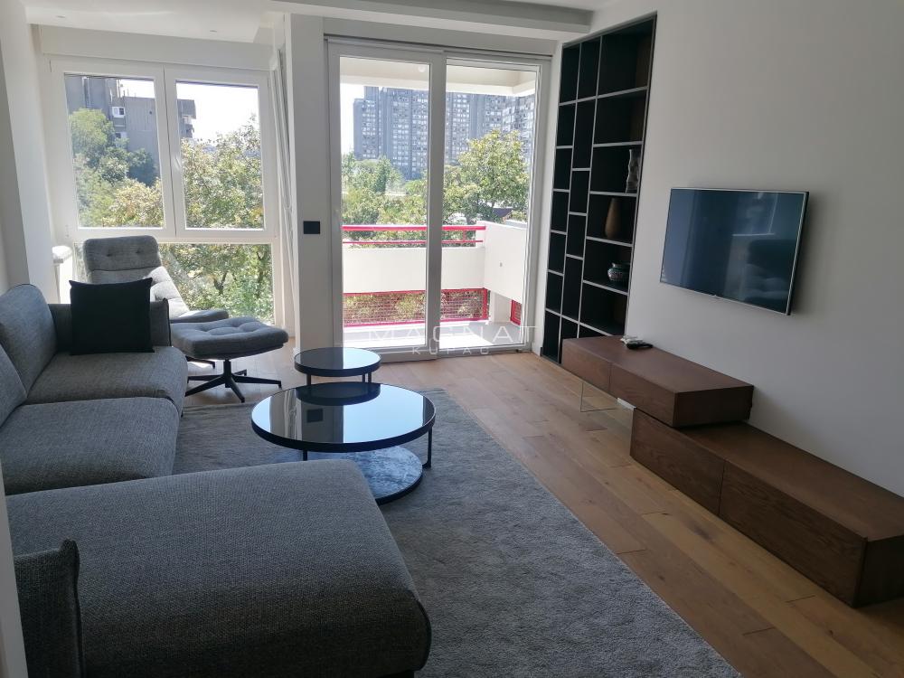 Blok 23-kod Arene, luksuzan trosoban ID#5455