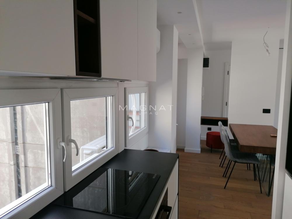 Blok 23-kod Arene, luksuzan trosoban ID#5455