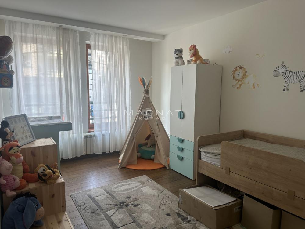 Vračar - Lux - Nov- garaža ID#5472