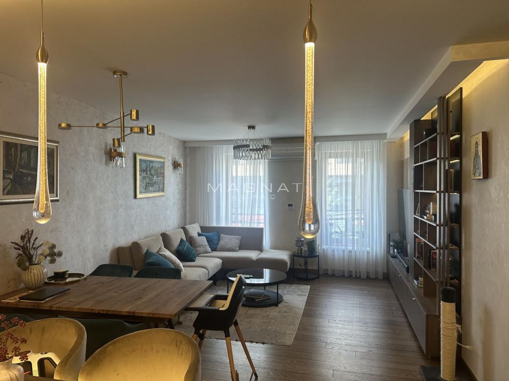 Vračar - Lux - Nov- garaža ID#5472