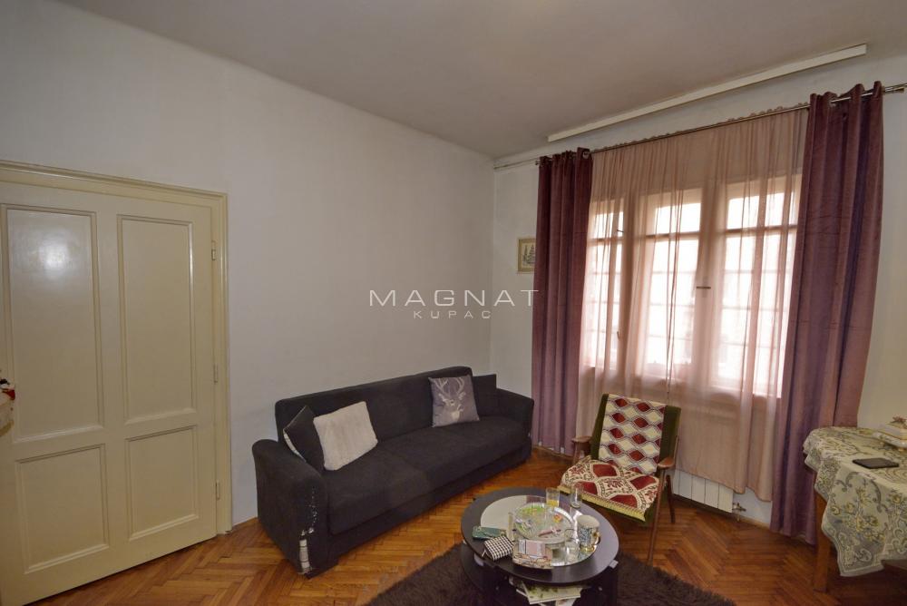 Salonski troiposoban stan – Admirala Geprata, kod Beograđanke ID#5476